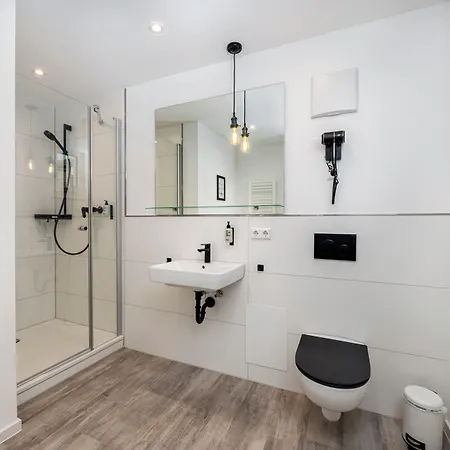 Q Bed & Breakfast 4*